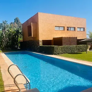  Villa Preciosa Casa De Diseño Valle Del Golf Ideal Familias España